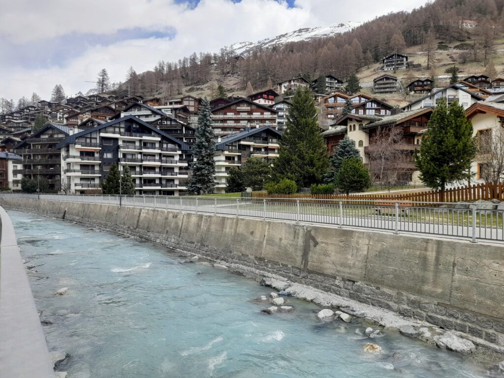 31fd7d2b 7eab 4f48 915b ed2885ebcfd2~1