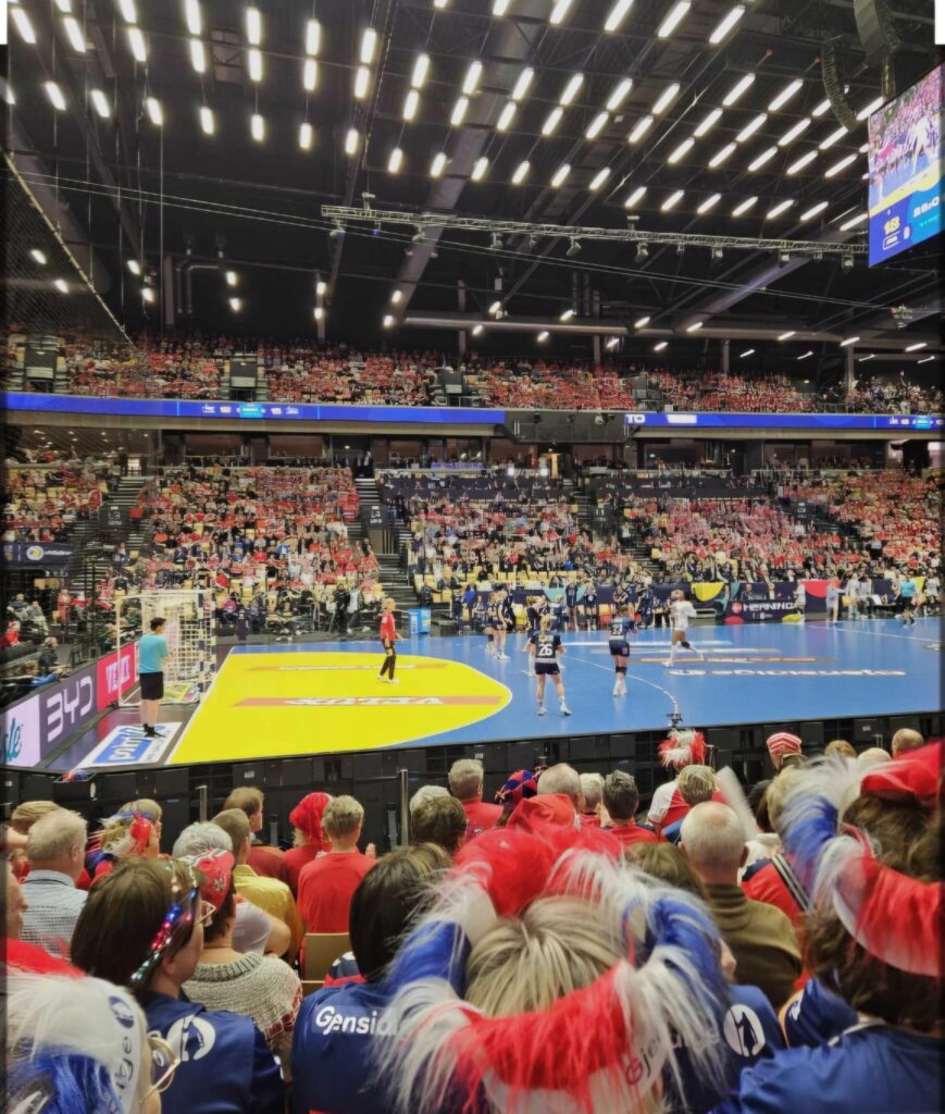 IMG 20251214 WA0043 869x1024