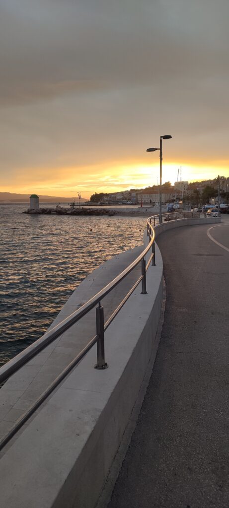 F58cfca8 54c6 464c A82e C0d7720b81f1 1 All 282 461x1024