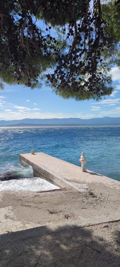 F58cfca8 54c6 464c A82e C0d7720b81f1 1 All 297 461x1024