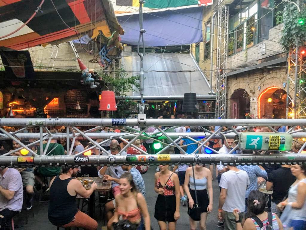 bec550fe e259 43b0 a870 488a09c1d061~1